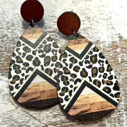 Rich Wood Leopard Accent Earrings ~ these are A+ and *new* - Sip Sleeves