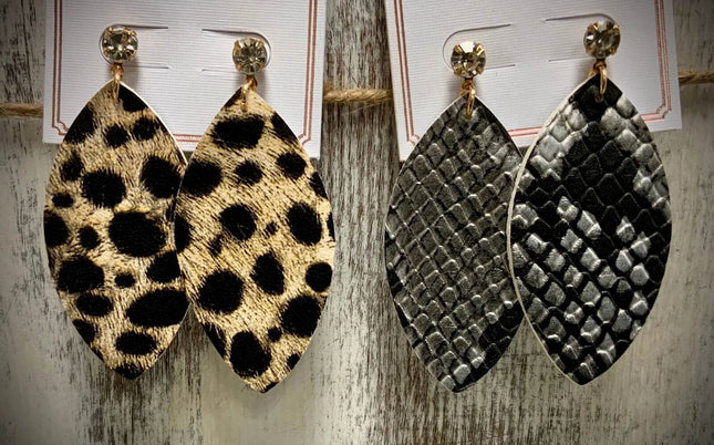 Sassy Tear Drop Animal Print Earrings - Sip Sleeves